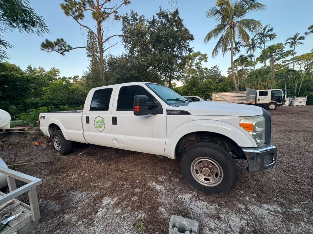 2013 Ford F-250 Super Duty 4x4 – 180,292 Miles