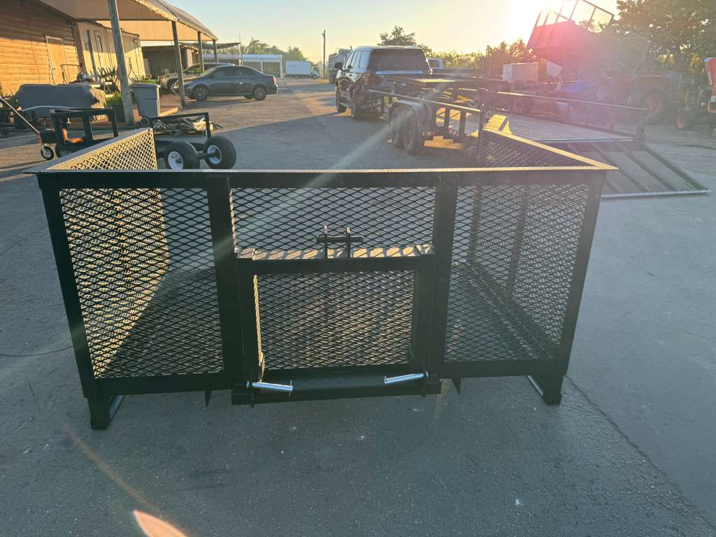 3-Point Hitch Box – 1,800 lb Capacity | Custom Built